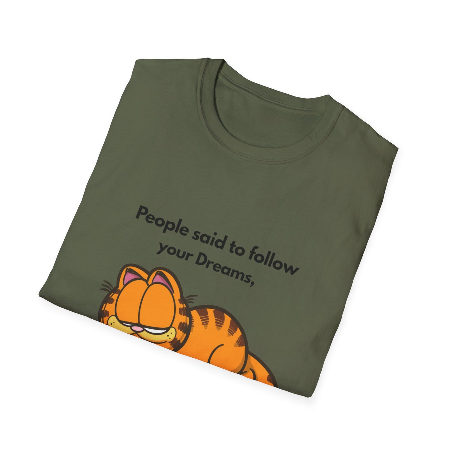 Garfield "Follow Your Dreams" Sleepy Cat T-Shirt