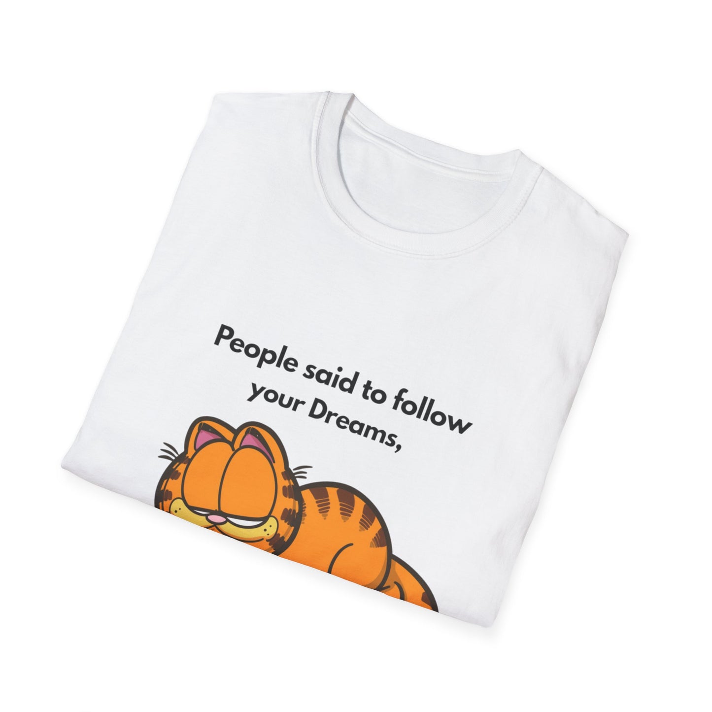 Garfield "Follow Your Dreams" Sleepy Cat T-Shirt